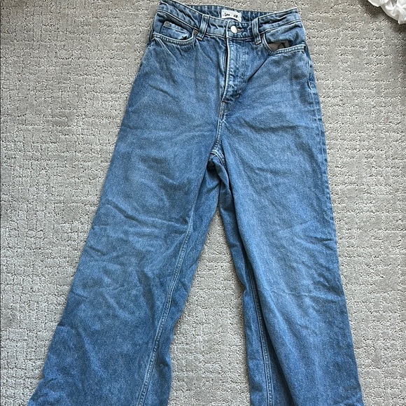 Classic Blue Women's Jeans - Picture 1 of 4